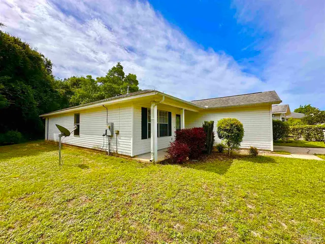 1037 Antigua Cir property photo