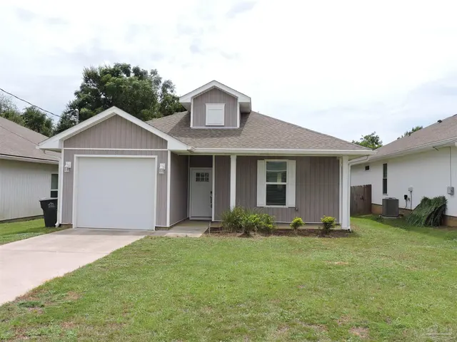 5308 Cambria, Pensacola FL 32507 exterior