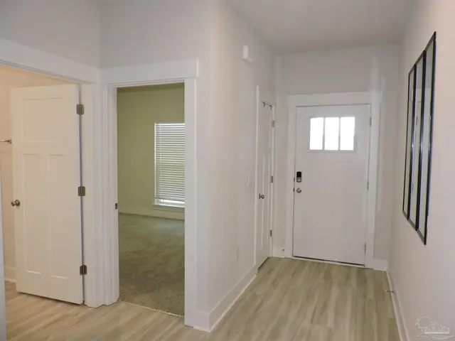 5851 Sargassum Ln property photo