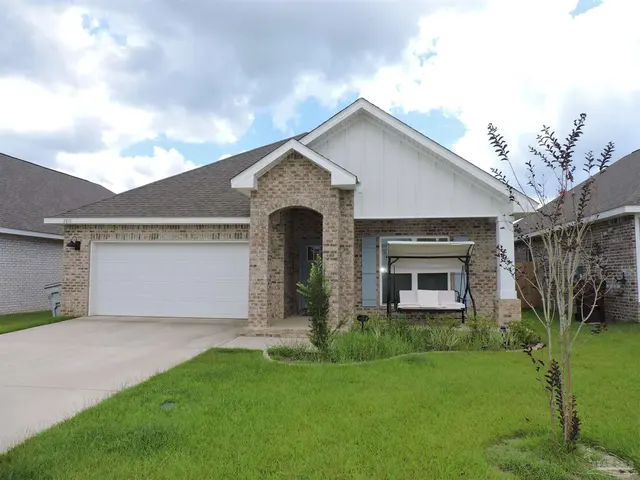 5851 Sargassum Ln, Milton FL 32583 exterior