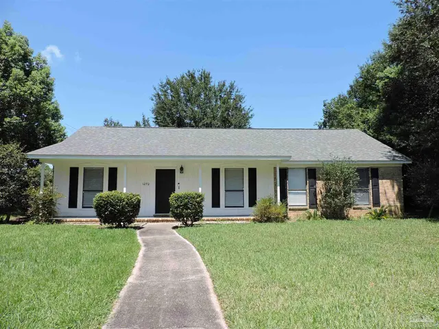 1270 Palisade Rd, Pensacola FL 32504 exterior