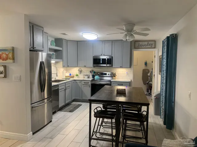 2866 Villa Woods Cir, Gulf Breeze FL 32563 exterior