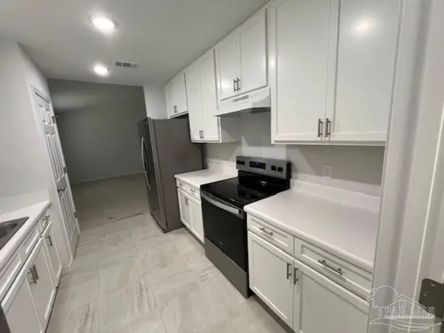 9606 Pickwood Dr property photo