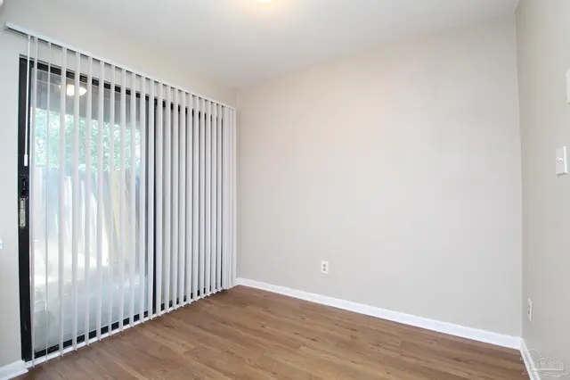 1455 Acorn Ln # H property photo