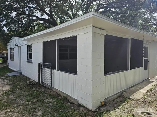 26 Randolph Dr property photo