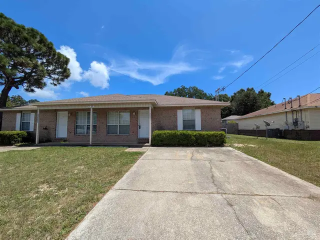 3359 Greenbriar Cir # B, Gulf Breeze FL 32563 exterior