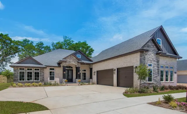 5612 Highland Lake Dr, Milton FL 32583 exterior