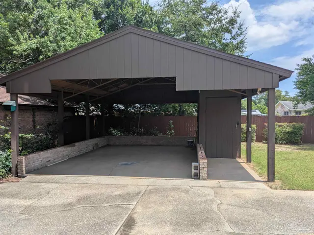 8224 Monticello Dr property photo