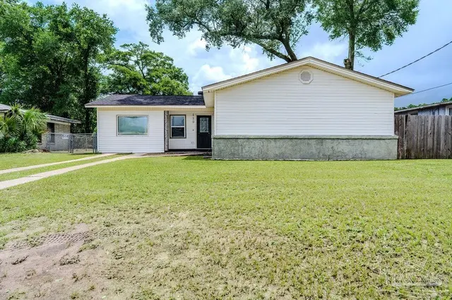 220 N Stillman St, Pensacola FL 32505 exterior