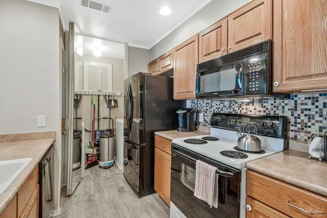 601 Burgess Rd # F8 property photo