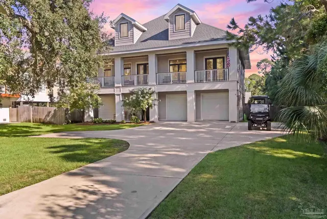 3224 Bay St, Gulf Breeze FL 32563 exterior