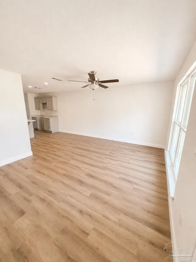 901 Rentz Ave property photo