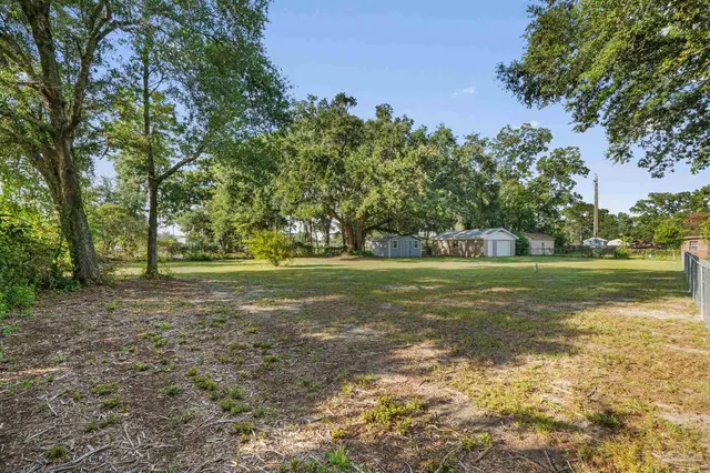 6114 Confederate Dr property photo