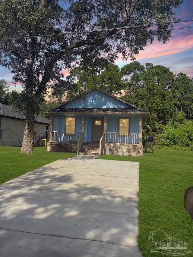 3057 N 15th Ave, Milton FL 32571 exterior