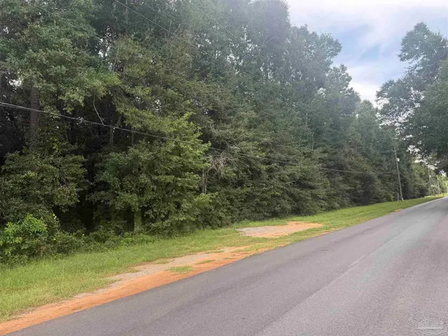 0000 E Spencer Field Rd, Pace FL 32571 exterior