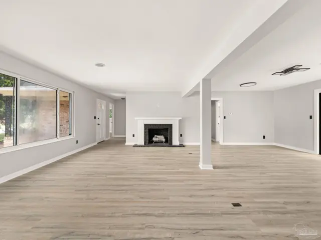 7200 Tippin Ave property photo