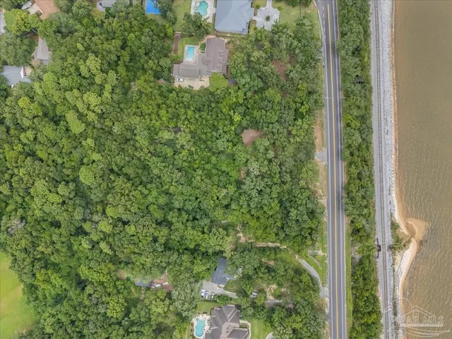 3901 Scenic Hwy property photo