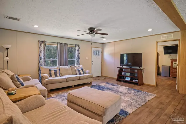 11437 Floridale Dr property photo