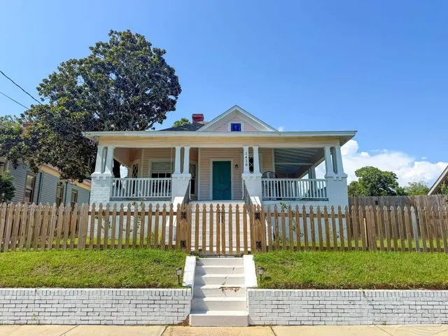 1416 E La Rua St, Pensacola FL 32501 exterior