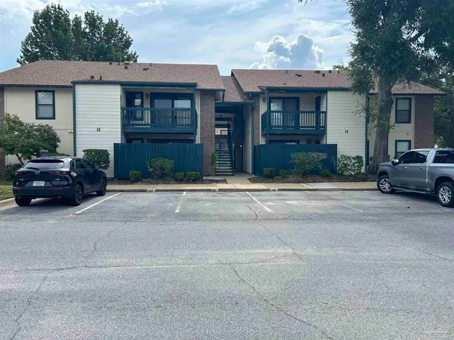 2299 Scenic Hwy # H6 property photo