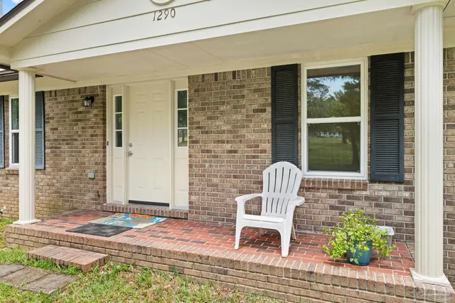 1290 Ridge Way Rd property photo