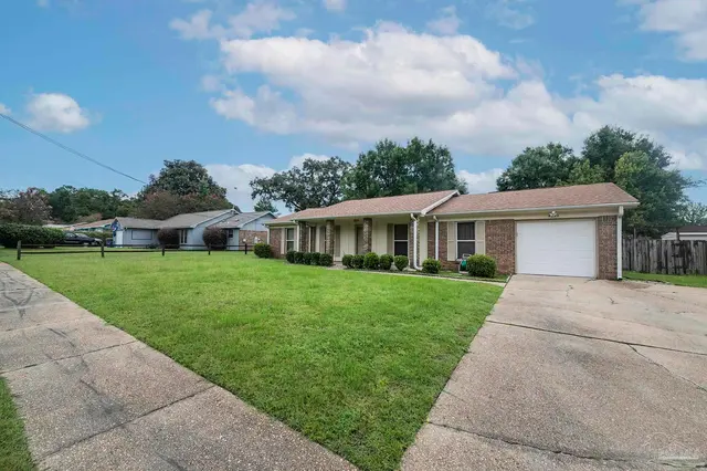 4022 Nowlinbury Dr property photo