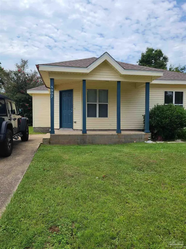 907 N N St, Pensacola FL 32501 exterior