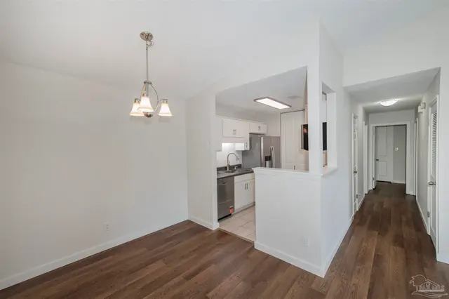 2299 Scenic Hwy # D-8 property photo