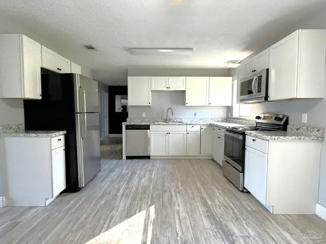 7221 Yoshida St property photo