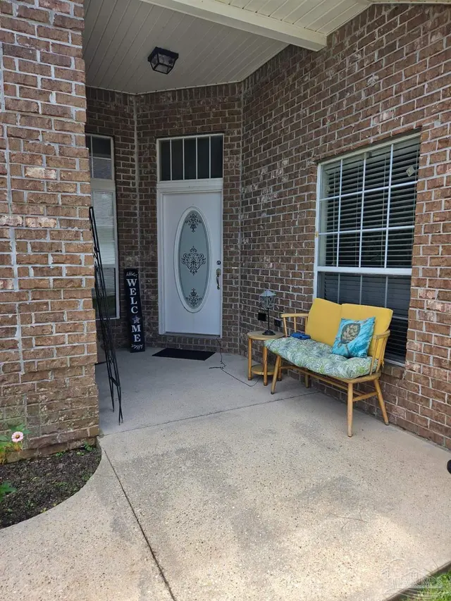 4613 Isles Dr property photo