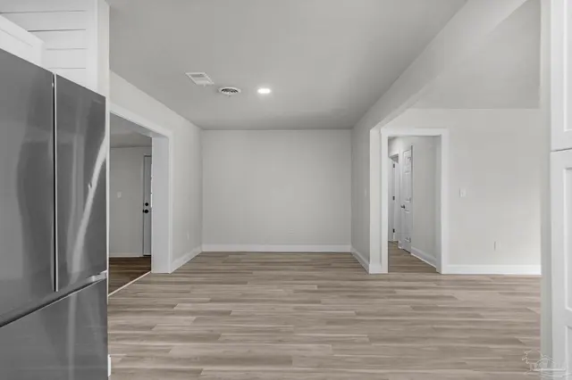 3760 Bayou Blvd property photo