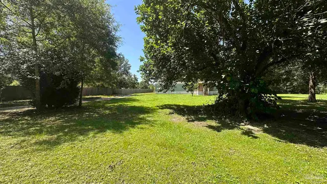 6749 Ellis Rd property photo