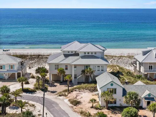 236 Ariola Dr property photo