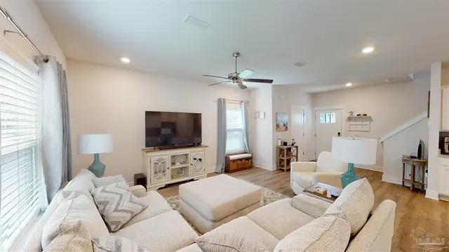50 Maxfli Pl property photo