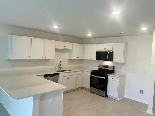 3585 Bay Magnolia Way property photo
