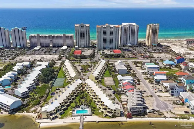 8520 Gulf Blvd # 15 property photo