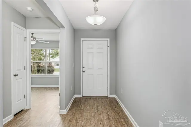 7470 Steeplechase Blvd property photo