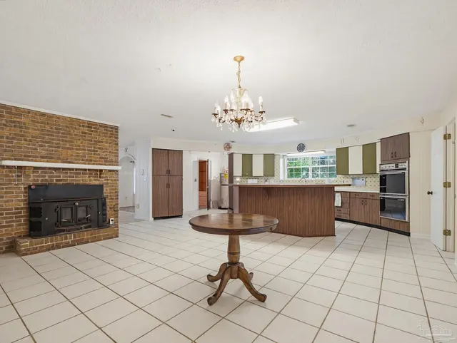8246 Chellie Rd property photo