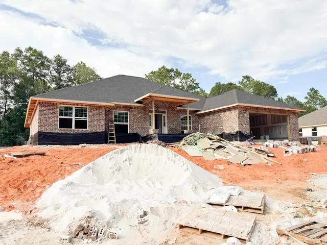 7393 Forestwood Dr property photo
