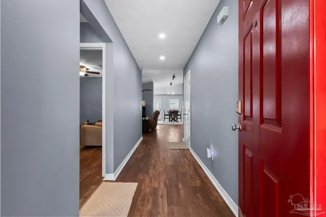 1269 Mazurek Blvd property photo