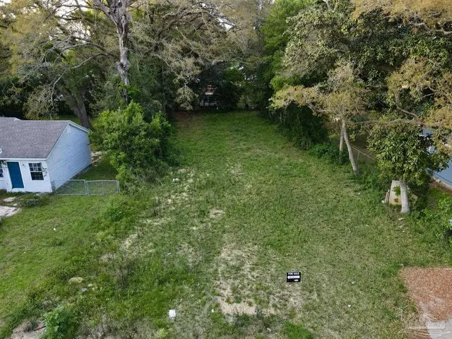3714 Gadsden St property photo