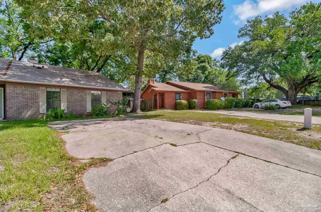 2394 Shoal Creek Dr property photo