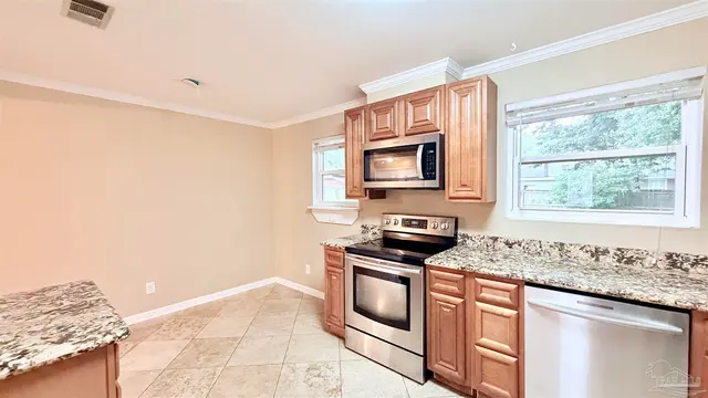 4532 Bixby Cir property photo