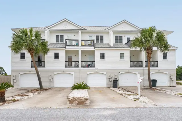7227 Sharp Reef Rd # 1 property photo