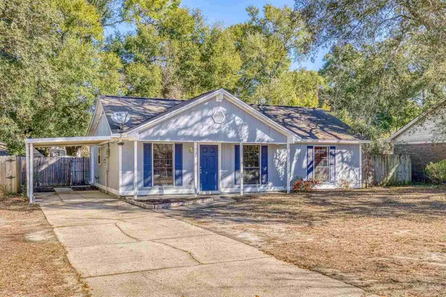 3936 Elmcrest Dr property photo