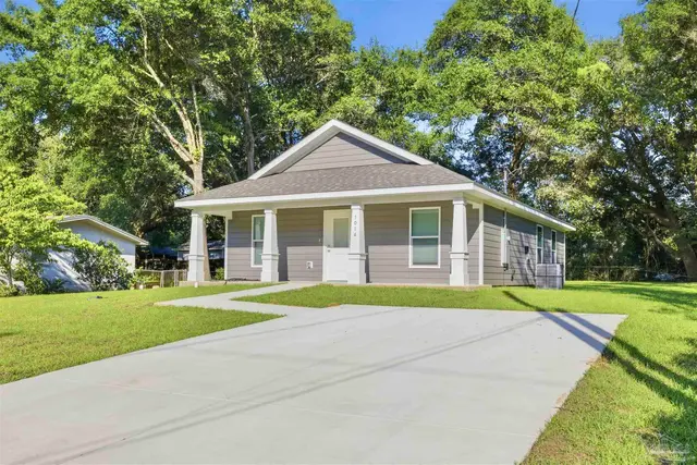 1014 Webster Dr property photo