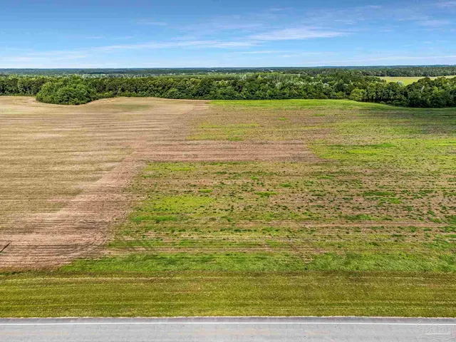 Lot 3 Hwy 97 property photo