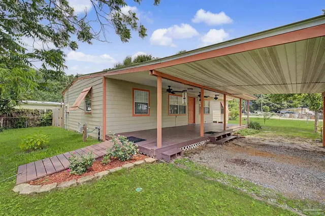 6520 Skyline Dr property photo