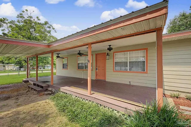 6520 Skyline Dr property photo