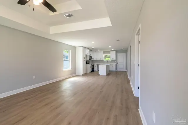 4633 Sago Palm Cir property photo